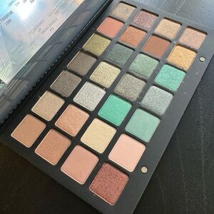 Natasha Denona Eyeshadow pallet 28 Green Brown BRAND NEW - No box ✨